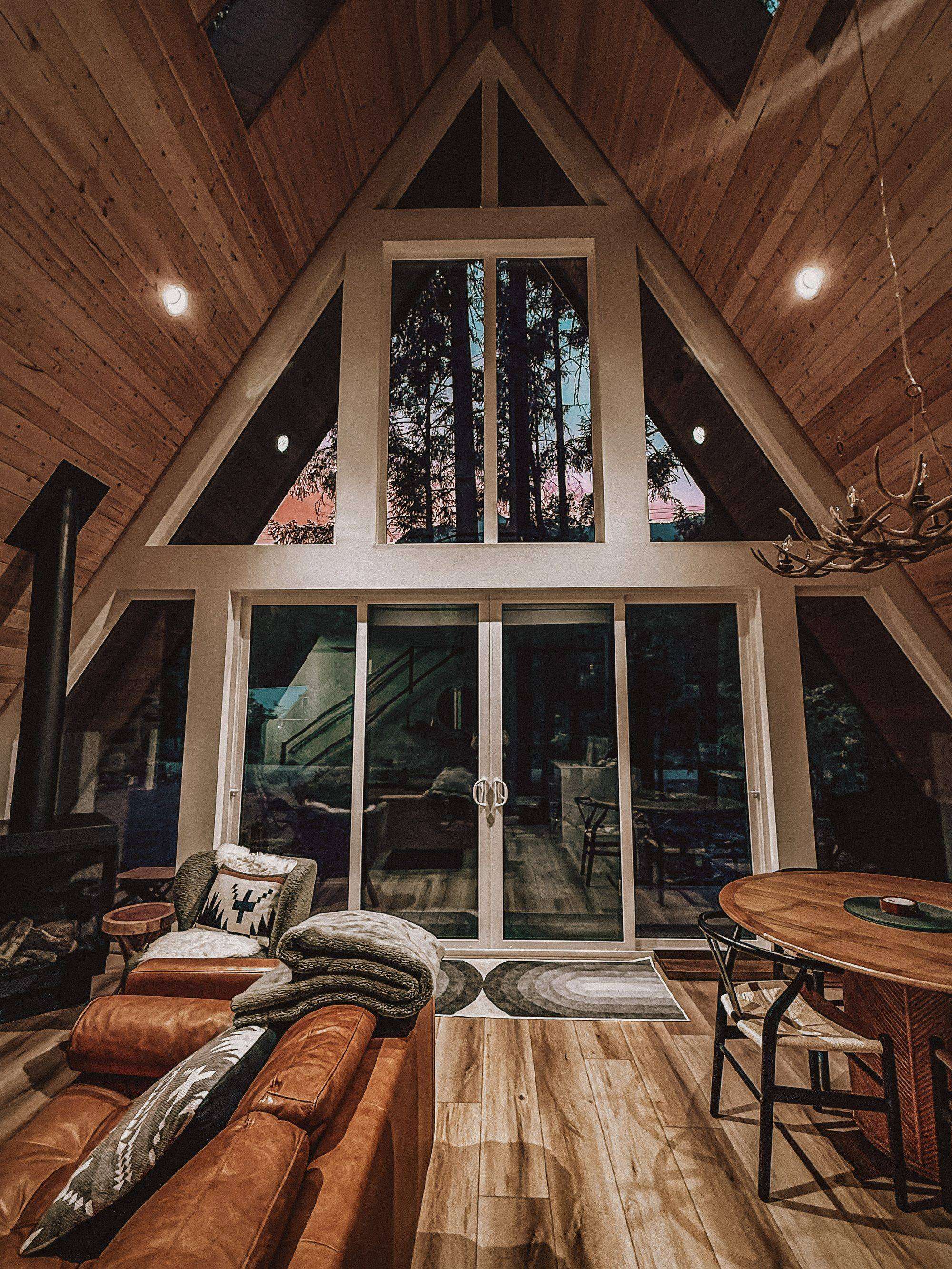 Mount Rainier cabin