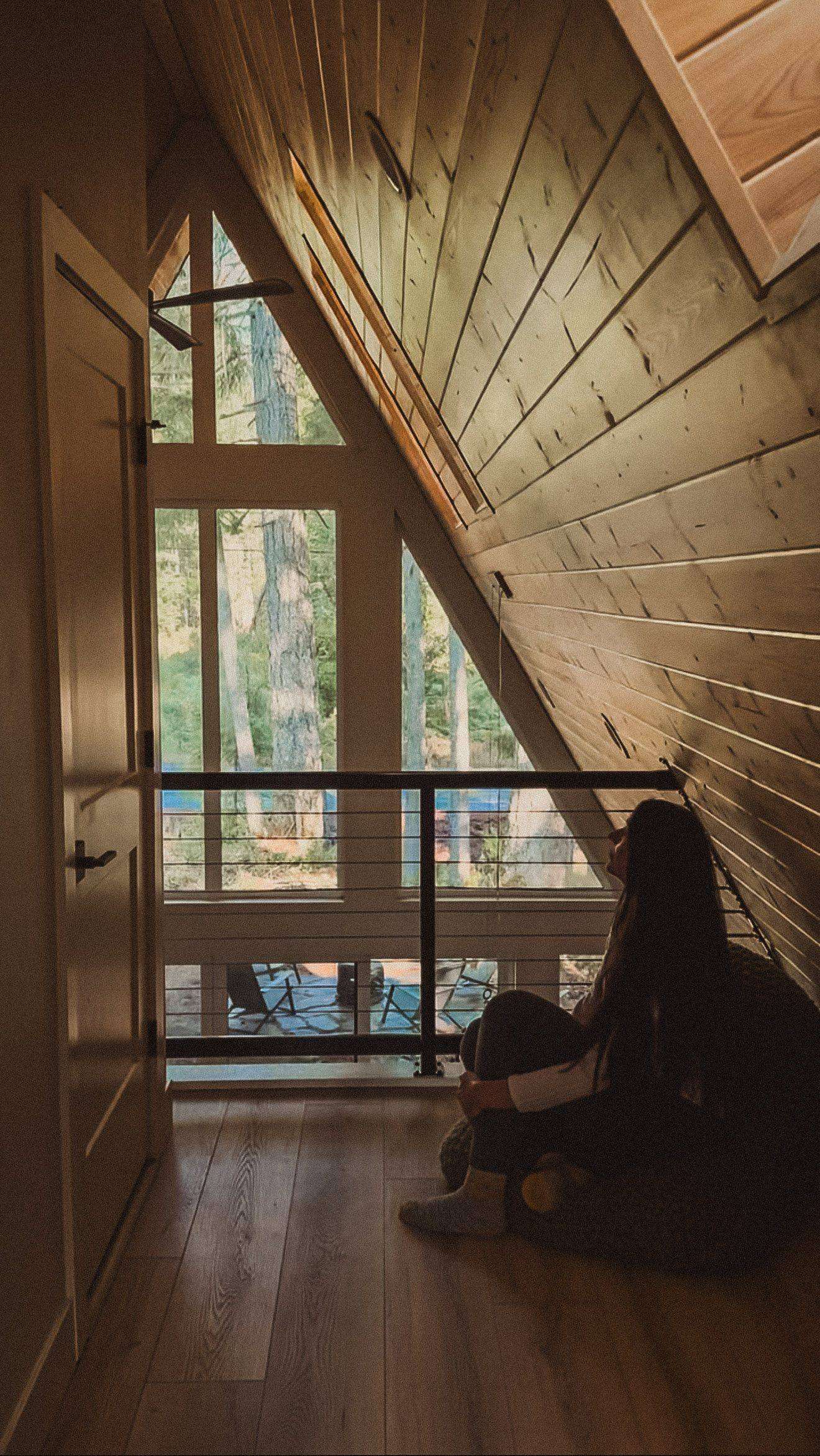 Mount Rainier cabin
